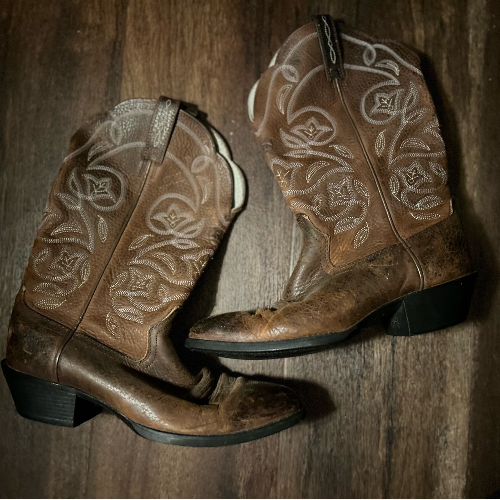 🤠 🤩 👢 Ariat Boots 👢 🤩 🤠